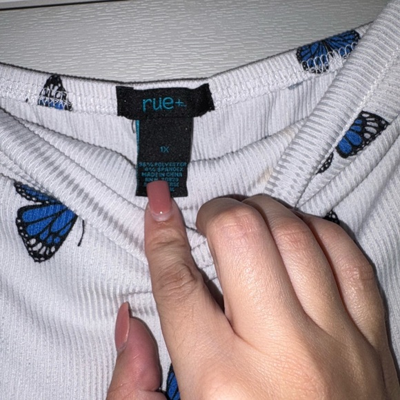 Rue21 Plus Blue Butterfly Print Tube Top Size 1X - Picture 4 of 6